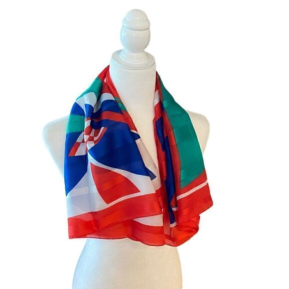 Italian Made 30” x 30” Primary Colors Green Red White Floral Fashion Scarf - Picture 4 of 7